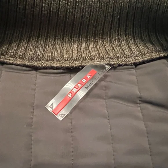 🎉HP🎉 PRADA Olive Green Quilted Double Zip Nylon Jacket - Picture 12 of 16